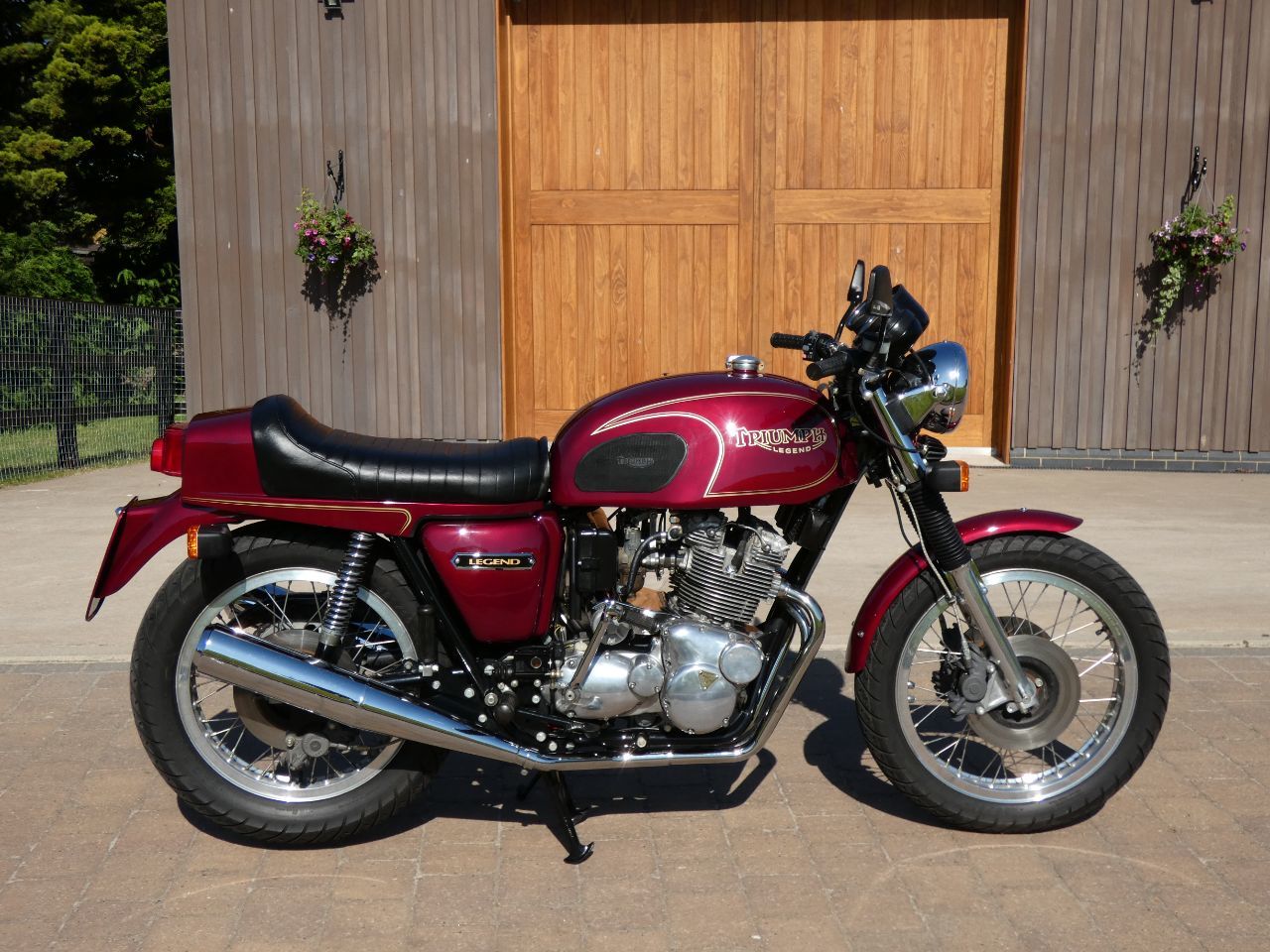 1975 Triumph Legend