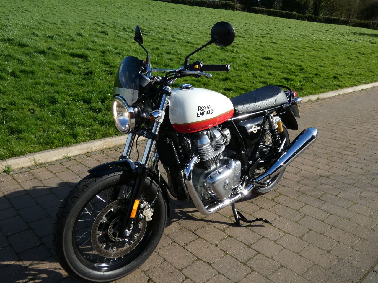 2020 Royal Enfield Interceptor